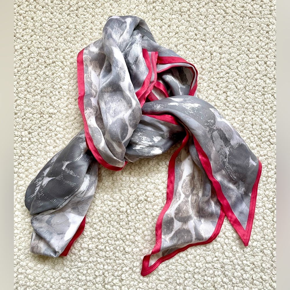 🖤 Banana Republic Silk-Cotton Scarf | Pebble Dot Print | Red Border